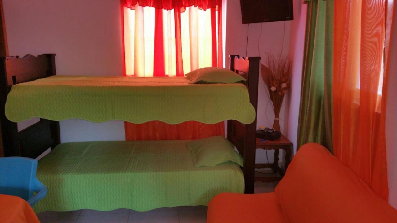 Vianova'S Place Posada Nativa San Andrés エクステリア 写真